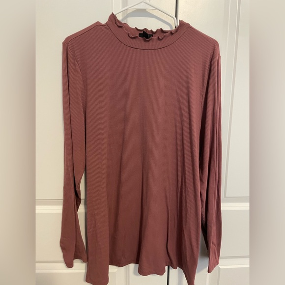 Torrid Dusty Rose Ruffled Turtle Neck - Picture 6 of 6